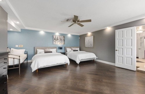 Las Vegas Otro | Spectacular Villa Resort, 5 min. from the Strip