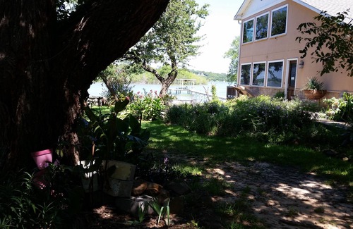 Lake Worth Casa | Espectacular Waterfront Lake House 8 millas al NO del centro de Fort Worth!