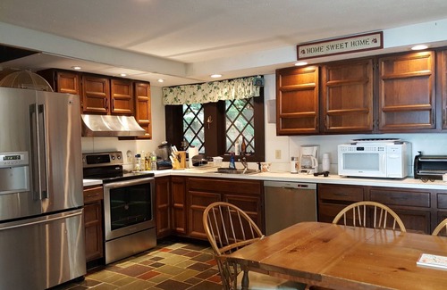 Laconia Casa | Spectacular Winnipesaukee Waterfront, Amazing Lake and Mountain Views, Huge Deck