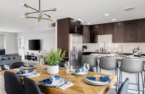 Scottsdale Estates Ten Casa | Spectacularly Designed Home w/Heated Pool