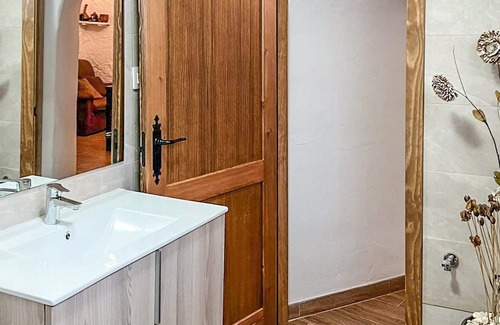 Guadix Casa | Spend a special vacation in this traditional and cozy cottage in Gaudix.