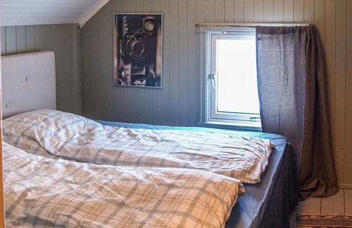 Dyrvik Apartamento | Alojamiento de 3 habitaciones en Dyrvik