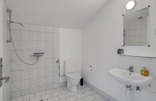 Emmerlev Apartamento | Alojamiento de 8 habitaciones en Højer