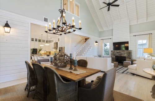 Forest District Casa | Spend Summer With Us! Watercolor Lake District! Private Pool! 4 Adult Bikes!