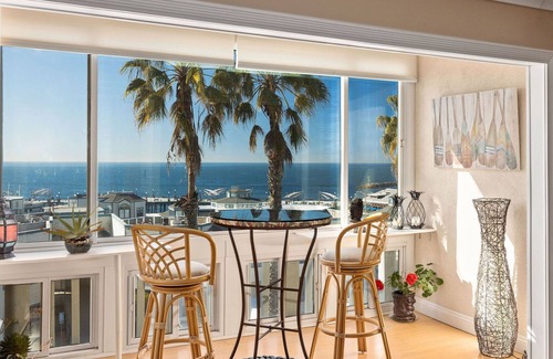 South Redondo Condominio | Spend the Holidays at the Beach! 2BR oceanfront condo with pools and more!