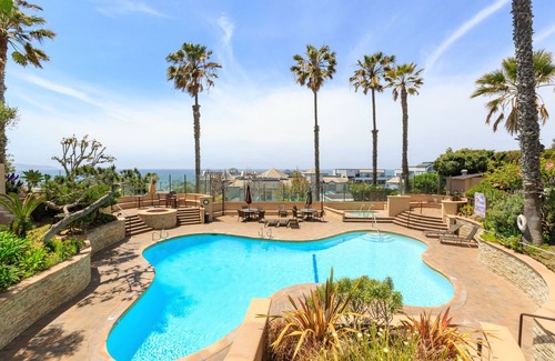 South Redondo Condominio | Spend the Holidays at the Beach! 2BR oceanfront condo with pools and more!