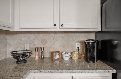 Waterford On Lake Travis Casa | Spend the Holidays at the Lake! SPECIALS! Free Golf Cart! Lake Travis Access!