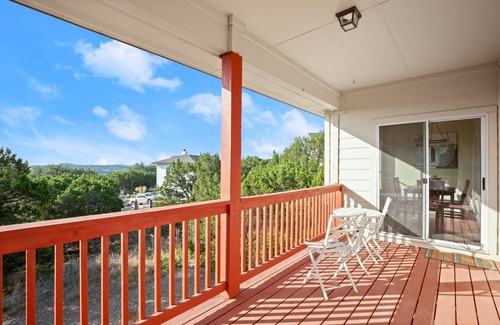 Waterford On Lake Travis Casa | Spend the Holidays at the Lake! SPECIALS! Free Golf Cart! Lake Travis Access!