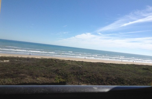 South Padre Island Condominio | SPI Ocean View Condo Next to Beach Park @ Isla Blanca/Schlitterbahn Water Park