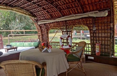 Andhakaranazhy Alquiler De Eote | Spice Coast Cruises - Houseboat, A CGH Earth Experience