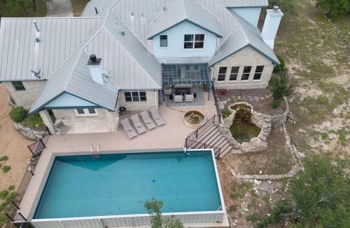Spicewood Casa | Spicewood Lodge w/Pool, HotTub