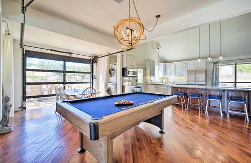 Pedernales Canyon Ranch Casa | Spicewood Vacation Rental w/ Infinity Pool!