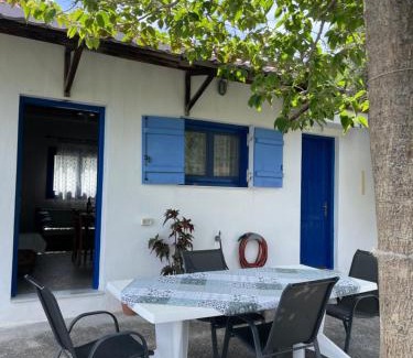 Xanthi Region Casa | Spilia House Skopelos