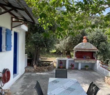 Xanthi Region Casa | Spilia House Skopelos