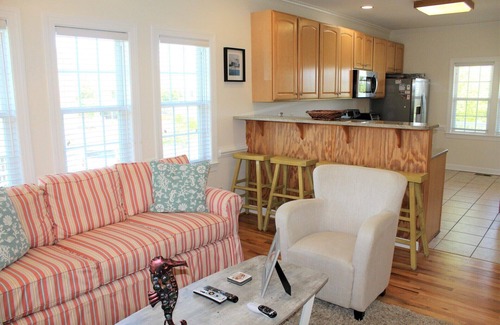 Manteo Casa | Spinnaker Village 25 | Hot Tub | Near Boat Slip | Covered Parking