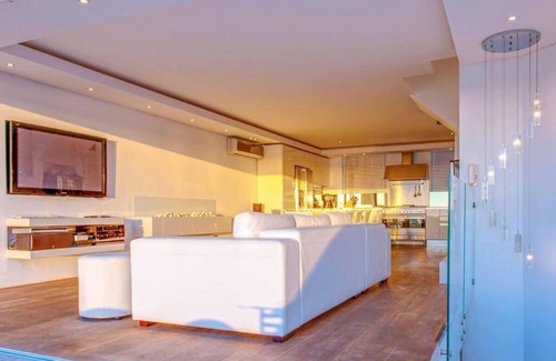 Lagoon Beach Apartamento | Spinnakers 9 by HMH