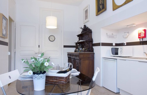 Alfama Apartamento | Spirit of Art: ideal para familias con balcón y vista al jardín