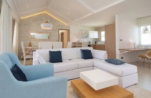 Grand-Baie Villa | Splendid Villa du CLOS 3 bedrooms, Grand Bay