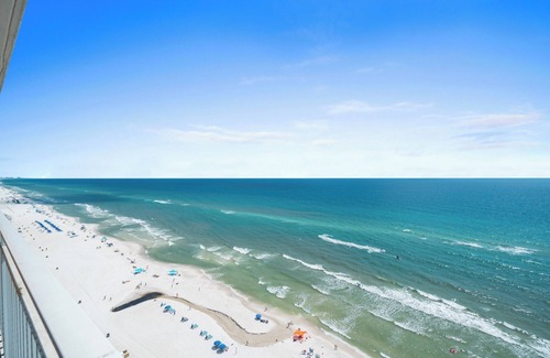 West Panama City Beach Condominio | Splash Beach Resort by Book That Condo