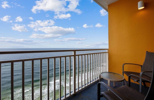 West Panama City Beach Condominio | Splash Beach Resort by Book That Condo