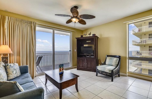 West Panama City Beach Casa | Splash Beach Resort #1601-W by Book That Condo