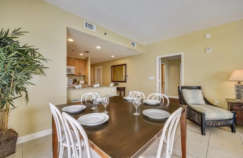 West Panama City Beach Casa | Splash Beach Resort #1601-W by Book That Condo