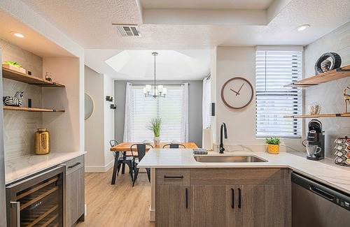 North Scottsdale Condominio | Kierland Golf Getaway: King Beds, Pool & Game Room
