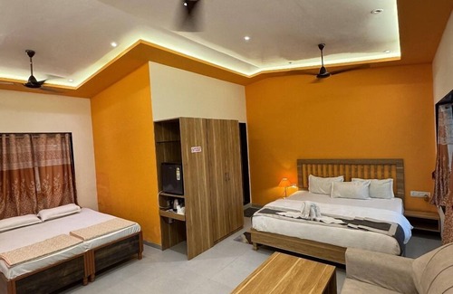 Karjat Complejo | Splash Resort