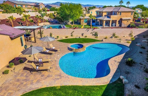 Terra Lago Casa | Splash-Tastic Fun House