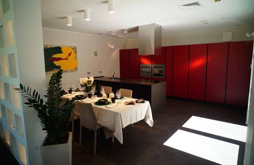 Assisi Villa | Splendid Villa Facing Medieval Fortress With Peace