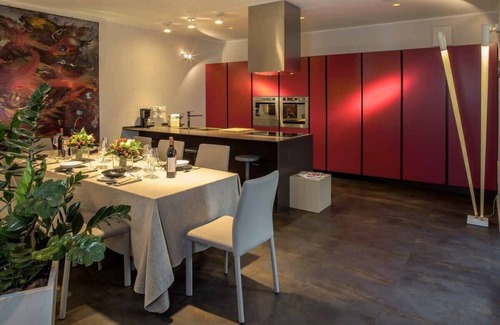 Assisi Villa | Splendid Villa Facing Medieval Fortress With Peace