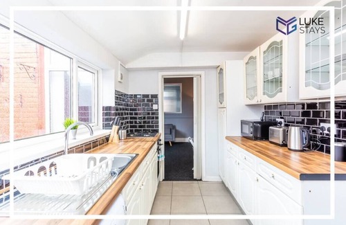 Sunderland Casa | ◑Splendid 3 Bed House ◑ Yard ◑ Nr Barnes Park ◑