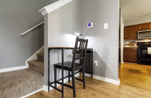 Wayne Casa | Splendid 4 Bed/2.5 Bath- Near Speedway