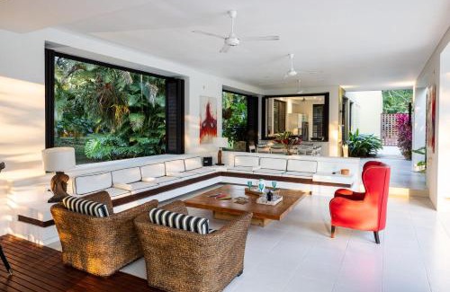 Anapoima Apartamento | Splendid 5BR Villa at Mesa de Yeguas