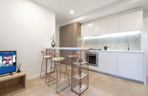 Carlton South Apartamento | This apartment is a 2 bedroom(s), 1 bathrooms, located in Melbourne, VIC.