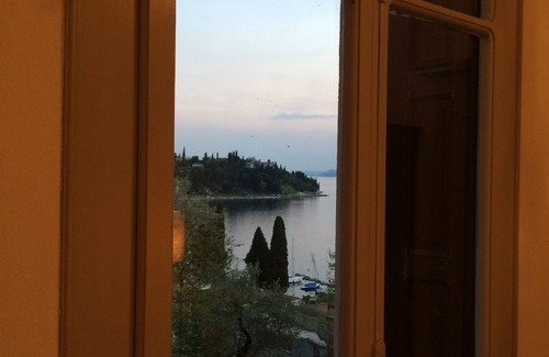 Malcesine Villa | Splendid histórica villa libertad