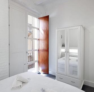 La Seu Apartamento | Splendid houses in Valencia