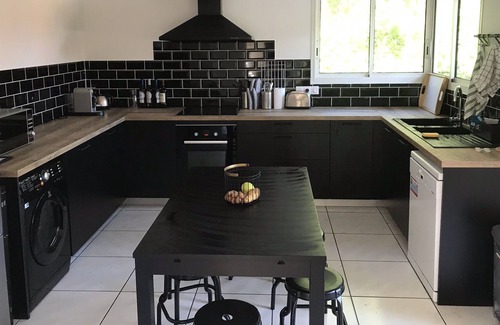 Candresse Casa | SPLENDID VILLA IN A GREENERY ECRIN, 24 PEOPLE, LANDES