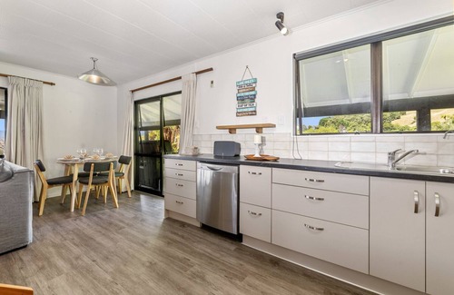Lake Tarawera Casa | Splendour on Spencer - Lake Tarawera Holiday Home