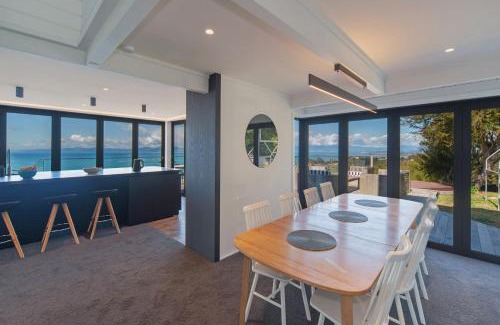 Ngaio Bay Casa | Split Apple Holiday Home