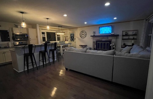 Lake Harmony Casa | Split Rock Beauty with Lake View