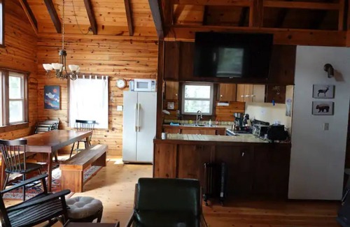 Ponderosa Cabina | SplitRock Cabin, Ponderosa California. A Log Cabin Paradise!