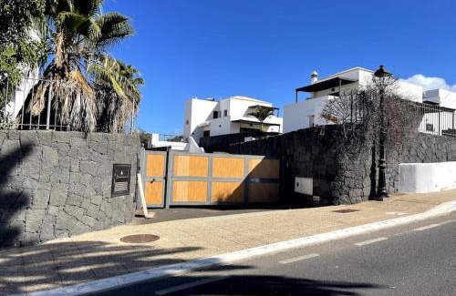 Yaiza Apartamento | Sport & culture nest