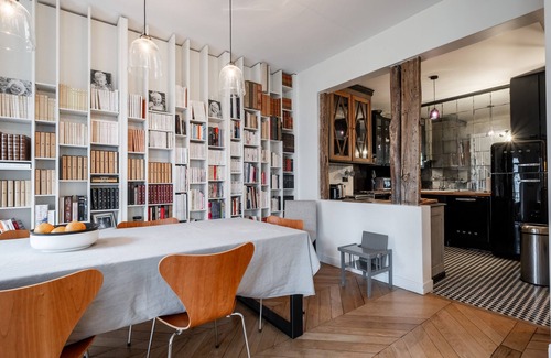 Villa Montmorency Apartamento | Sporting Glory, by Veeve
