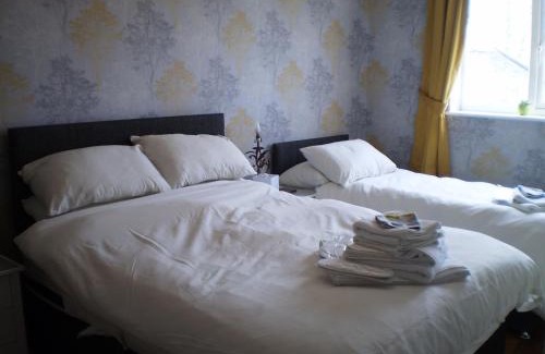 Rhosgoch Cama Y Desayuno | Sportsmans Lodge Bed and Breakfast