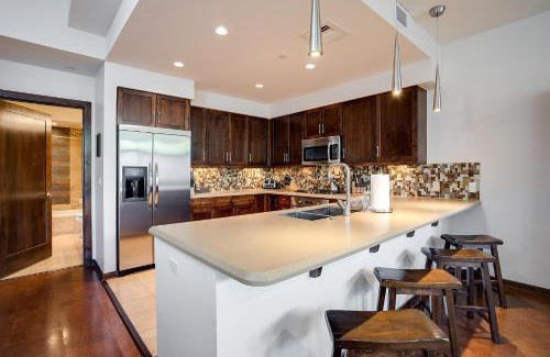 Downtown Steamboat Springs Casa | Sprawling Condo - Central Downtown - Resort 10-min