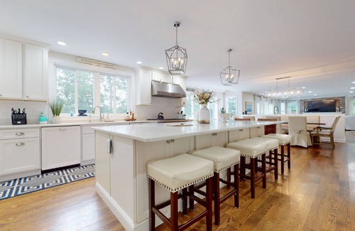 West Barnstable Casa | Sprawling dog-friendly lake estate with pool, patio, fire pit, games, & views