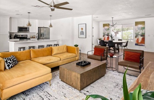 Shea North Estates Casa | Sprawling Home with Heated Pool - Pickleball - Basketball - Game Room - Fire Pit - Games Galore