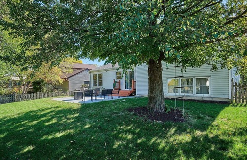 Plato Center Casa | Sprawling Private Pond View Home