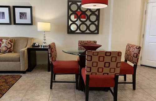 Enterprise Complejo | Spring Break in Vegas in fully equipped timeshare unit that sleeps 4